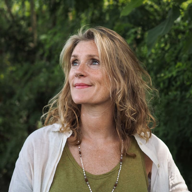 Kontakt Garden of Being - Veronique Carmen Carnuccio